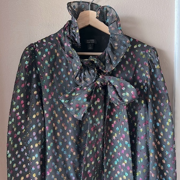 NWT HALOGEN x ATLANTIC-PACIFIC Metallic Foil Polka Dot Ruffle Button Down Blouse - Picture 1 of 10